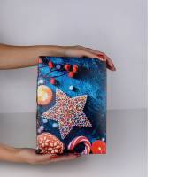 Коробка с отдельной крышкой Звезда 23x17x9 см