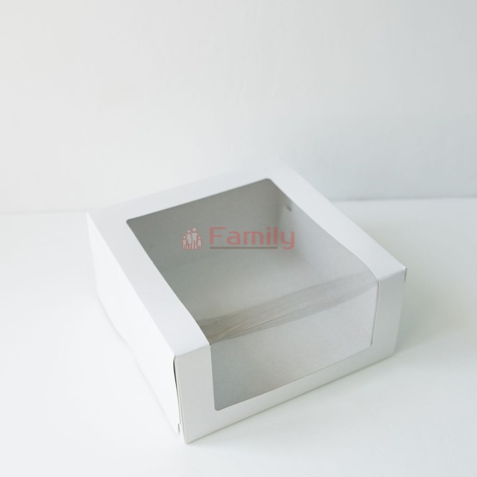 Коробка для торта 22,5х22,5х10 см с окном белая