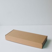 Коробка с откидной крышкой 33x11x5,5 см крафт