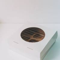 Коробка для 9 капкейков 25х25х10 см белая