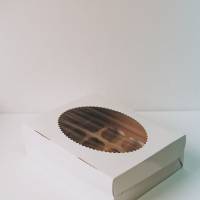 Коробка для 12 капкейков 33х25х10 см белая