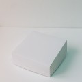 Коробка для пирожных 21х21х7,5 см без окна белая