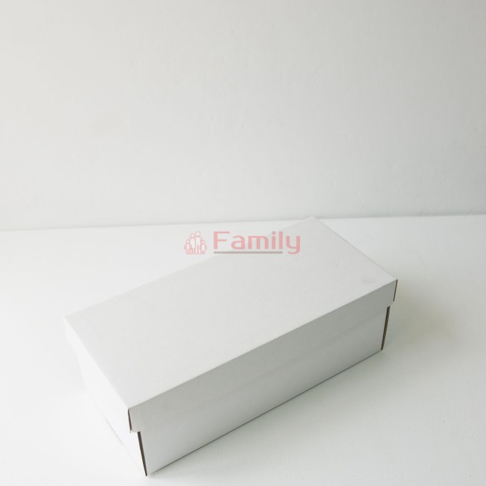 Коробка с отдельной крышкой 25x14x10 см белая