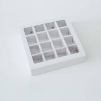Коробка для конфет на 16 шт 17,5x17,5x4 см белая