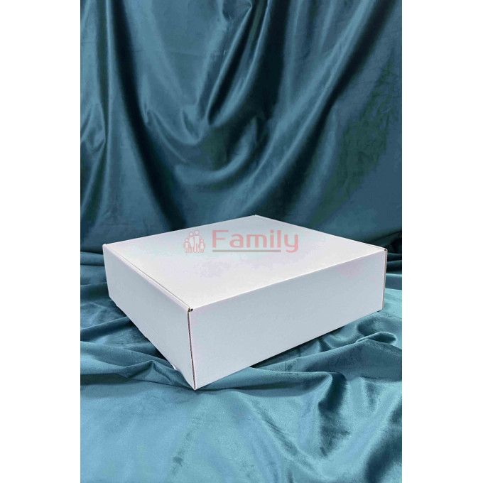 Коробка с откидной крышкой 34x30x8 см белая