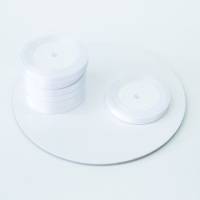 Лента атласная 1 см белый 23 м