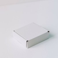 Коробка с откидной крышкой 8x6x3 см белый (30 штук)