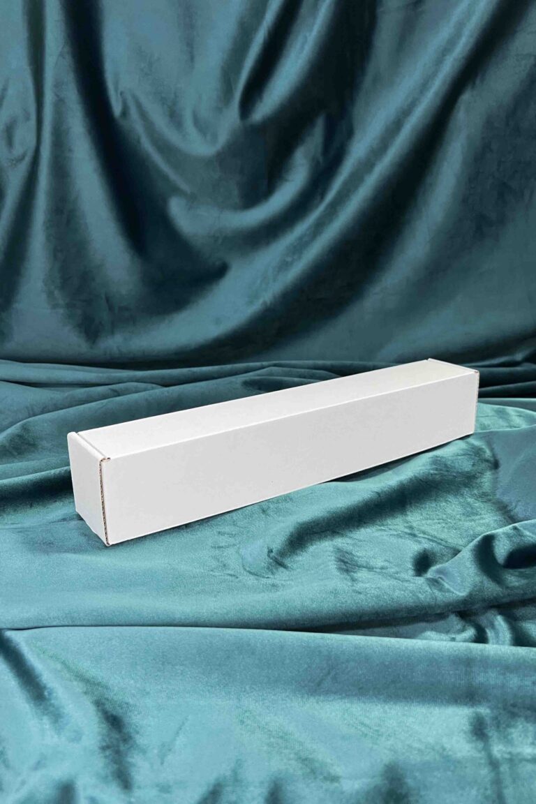 Коробка с откидной крышкой 33×5,5×5,5 см белый