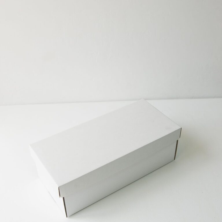 Коробка с отдельной крышкой 30x14x10 см белая